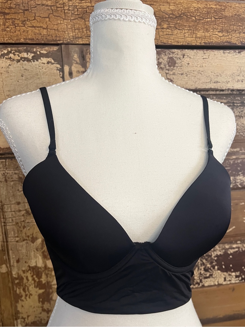 NWT | Black Longline Push Up Bra | Adjustable Straps | Size L